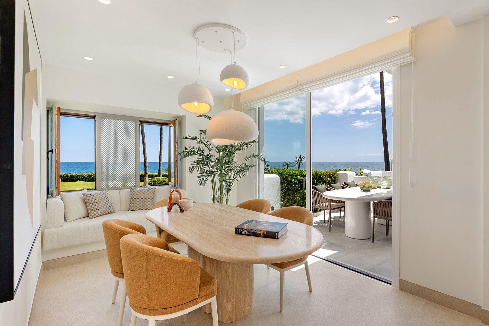 Renovated Ground Floor Beach Apartment with Sea Views, Estepona, photograph 8